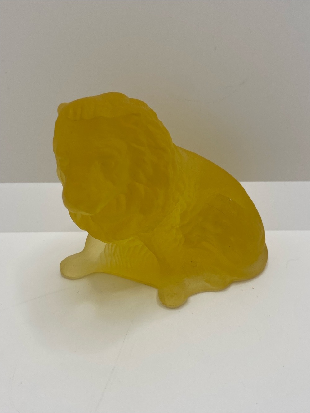 Vintage Mosser Art Glass Majestic Lion Figurine Satin Yellow 3" Tall